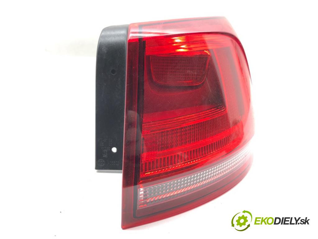 VW GOLF VII Kombi 2015 110 kW 2.0 TDI 1968 Svetlo pravy zad 5G9945096C
