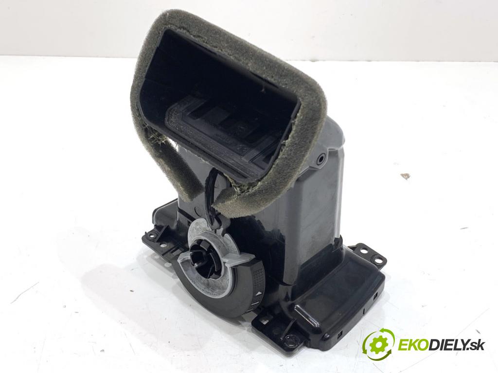 VW GOLF VII Kombi 2015 110 kW 2.0 TDI 1968 Mriežky kúrenia zad 5G0819203