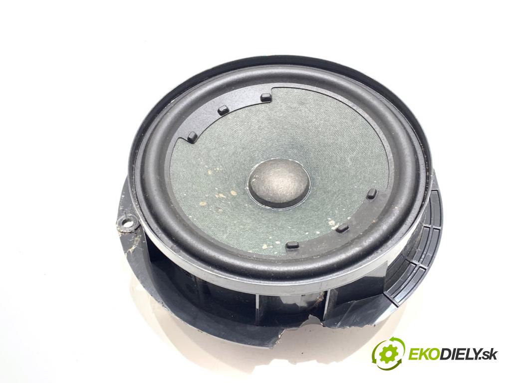 VW GOLF VII Kombi 2015 110 kW 2.0 TDI 1968 reproduktor Dvere zad pravy 5G0035453G