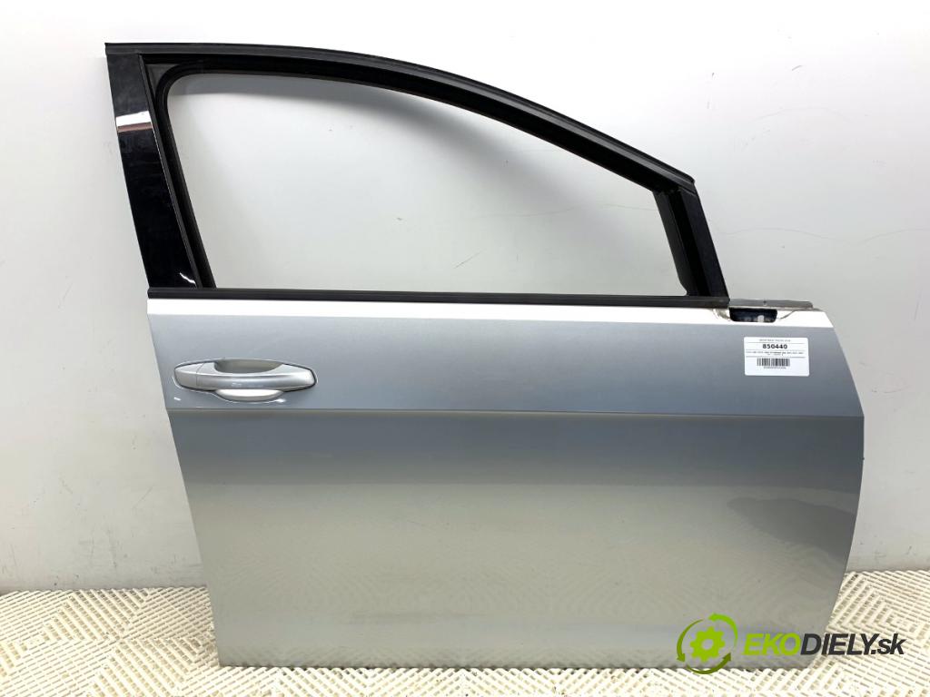VW GOLF VII Kombi 2015 110 kW 2.0 TDI 1968 Dvere pravy predný 