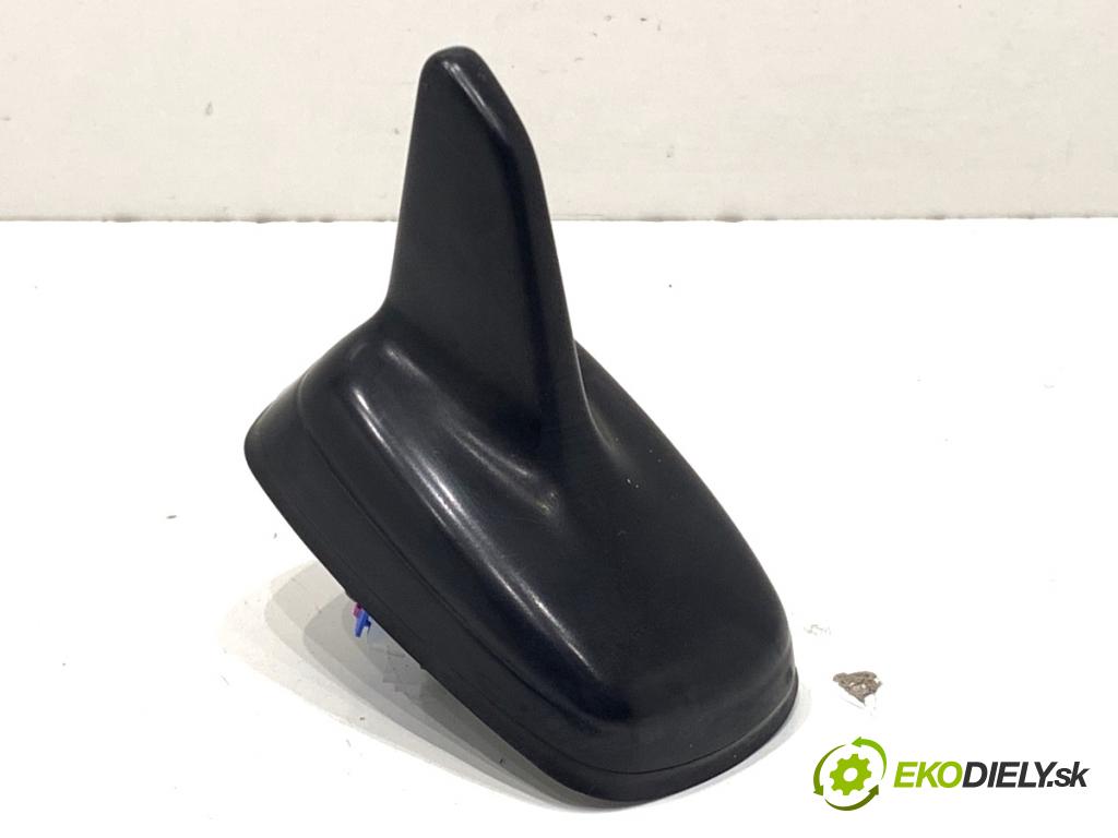 VW GOLF VII Kombi 2015 110 kW 2.0 TDI 1968 ANTENA 5Q0035507A