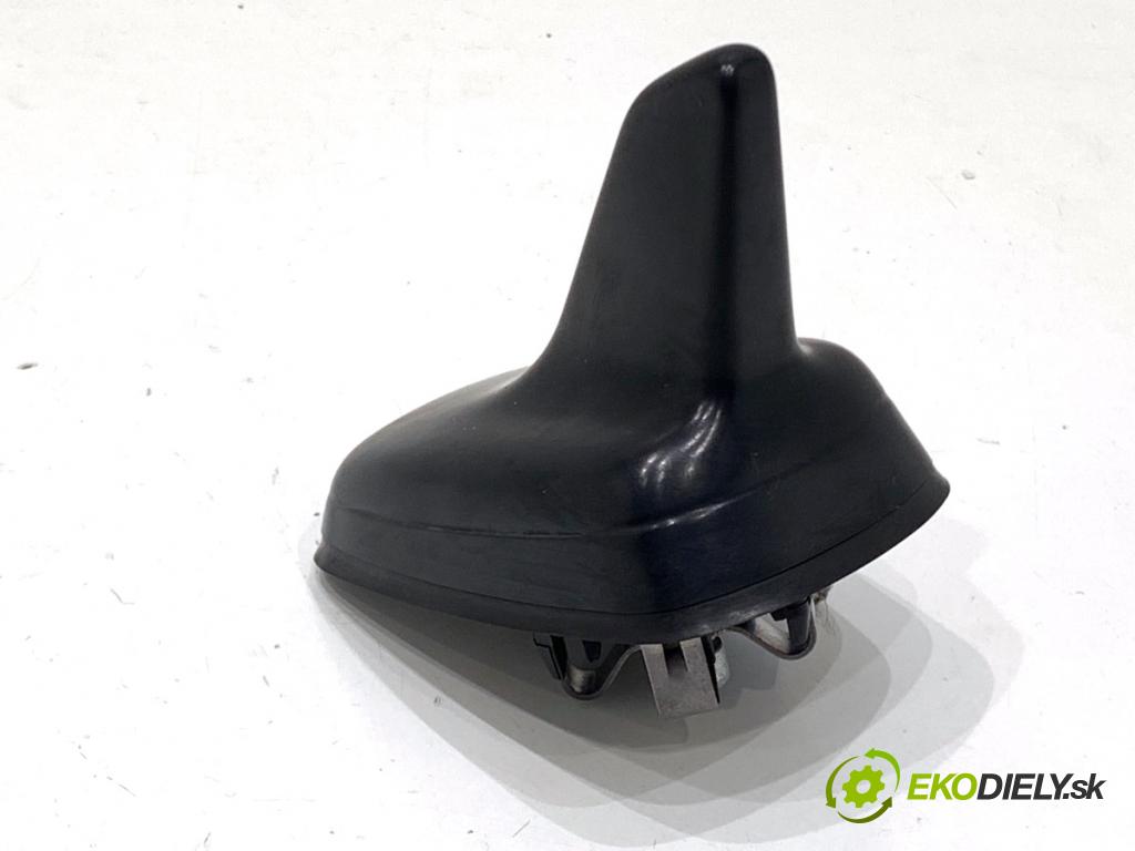 VW GOLF VII Kombi 2015 110 kW 2.0 TDI 1968 ANTENA 5Q0035507A