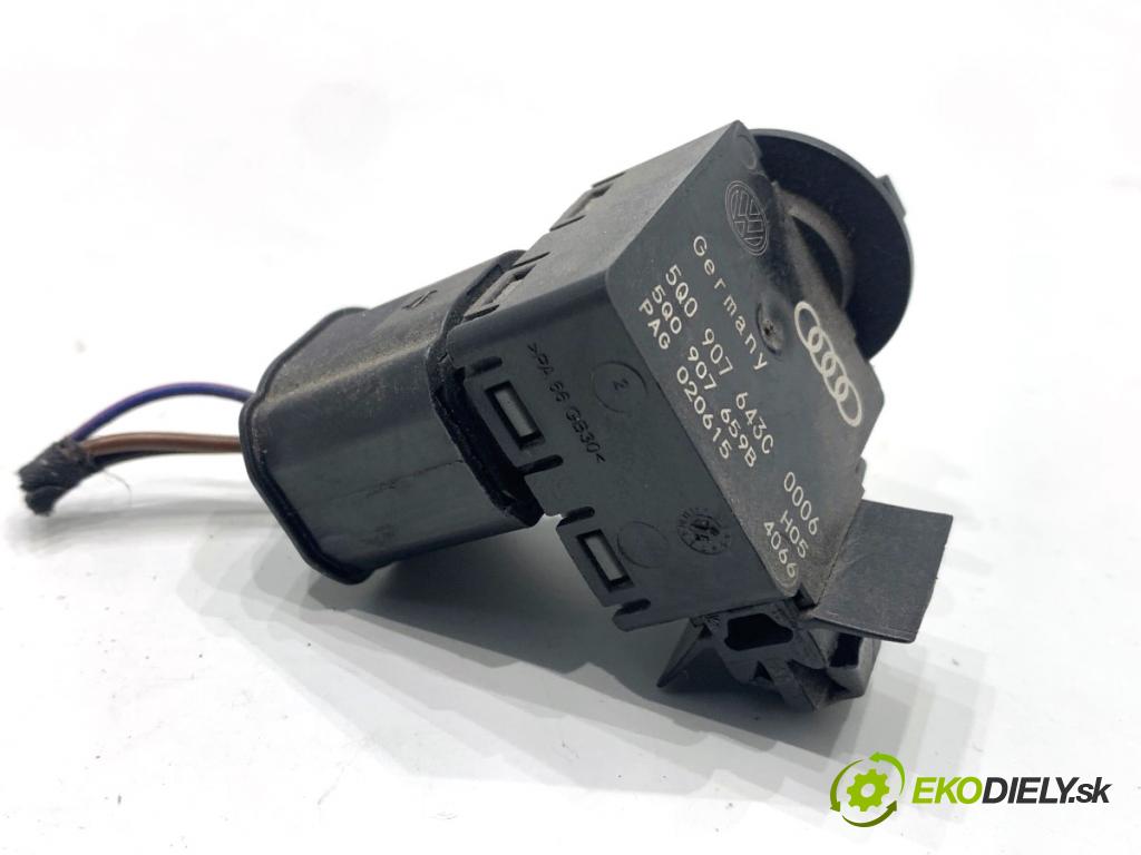 VW GOLF VII Kombi 2015 110 kW 2.0 TDI 1968 Snímač kvality vzduchu 5Q0907643C