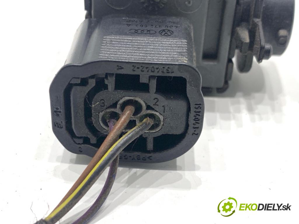 VW GOLF VII Kombi 2015 110 kW 2.0 TDI 1968 Snímač kvality vzduchu 5Q0907643C