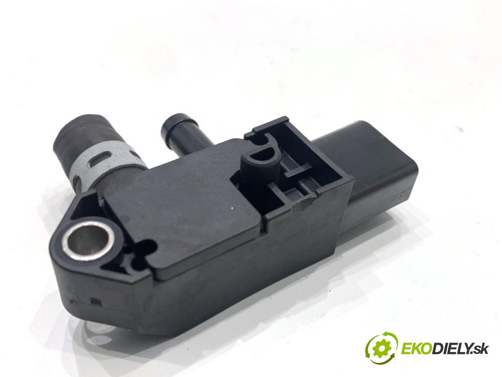 VW GOLF VII Kombi 2015 110 kW 2.0 TDI 1968 Snímač tlaku spalín DPF 03L906051B