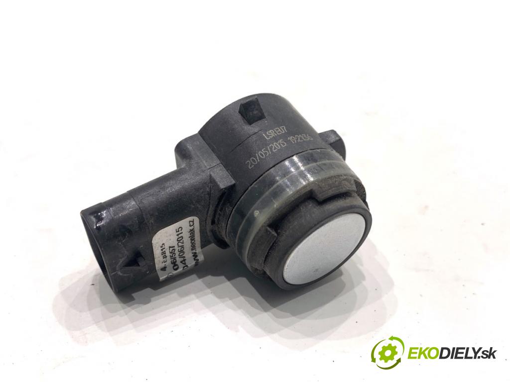 VW GOLF VII Kombi 2015 110 kW 2.0 TDI 1968 snímač PDC 5Q0919275B