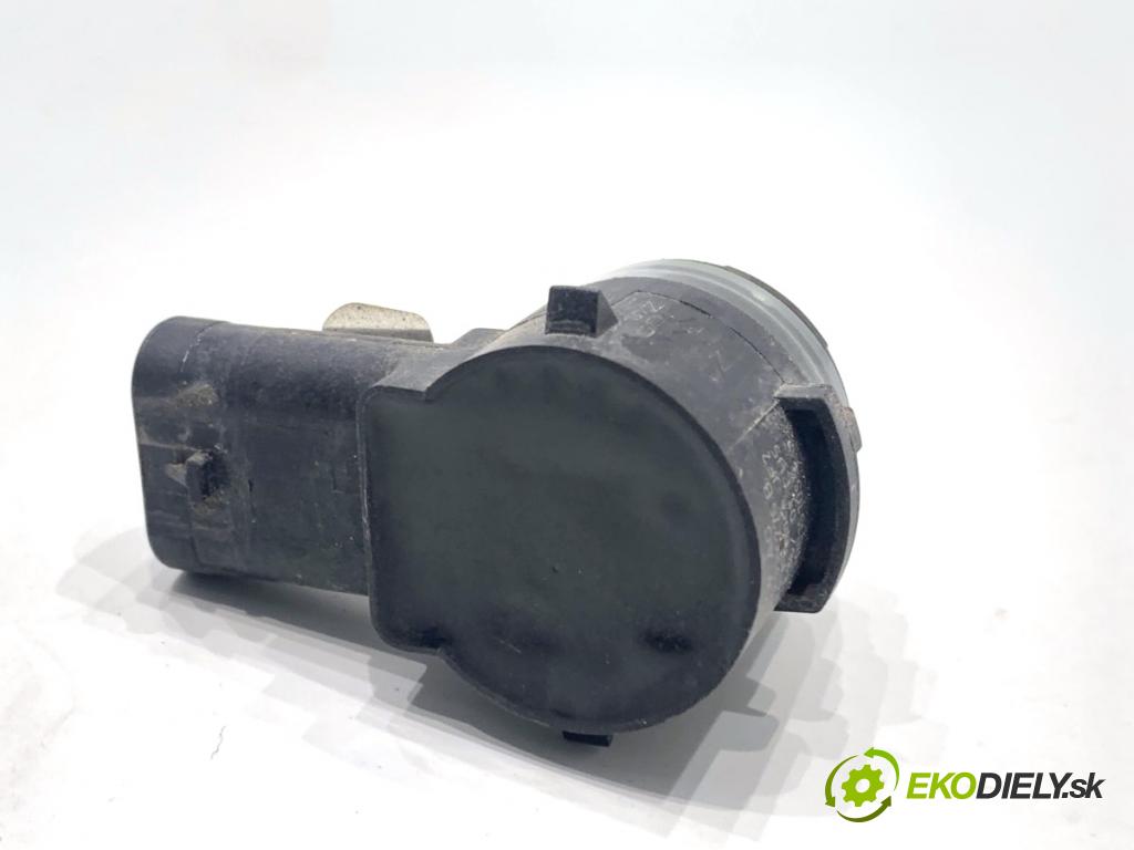 VW GOLF VII Kombi 2015 110 kW 2.0 TDI 1968 Snímač PDC 5Q0919275B