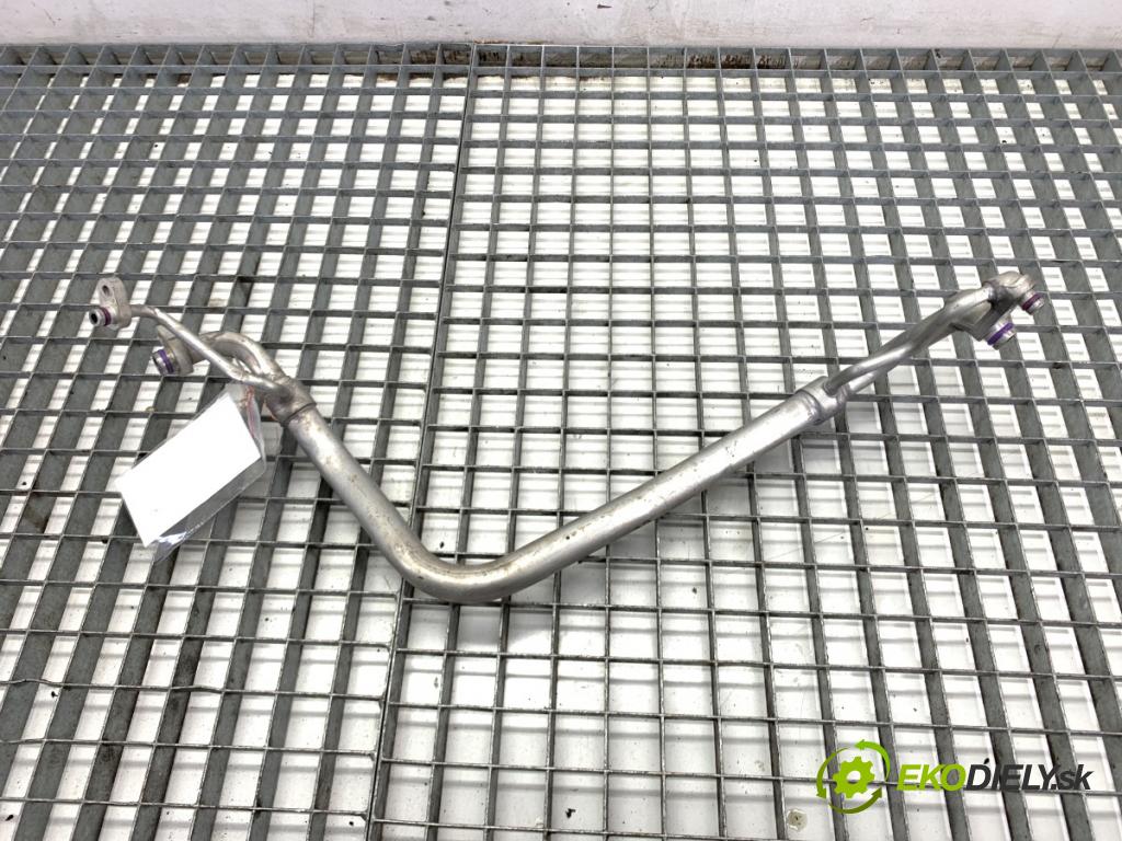 VW GOLF VII Kombi 2015 110 kW 2.0 TDI 1968 rúrka klimatizace 5Q1816738B (Trubka klimatizace)