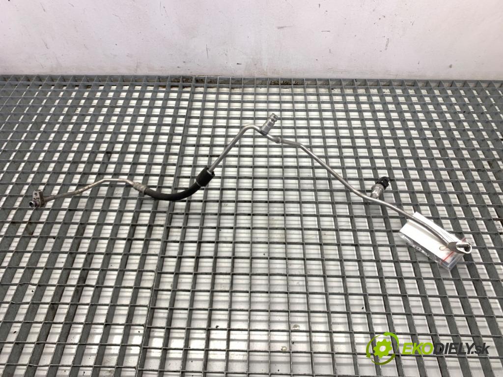 VW GOLF VII Kombi 2015 110 kW 2.0 TDI 1968 rúrka klimatizácie 5Q0820741C (Rúrka klimatizácie)