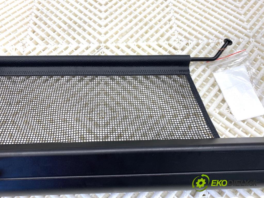 VW GOLF VII Kombi 2015 110 kW 2.0 TDI 1968 Roleta sieťka 5G9861691B (Interiér ostatné)