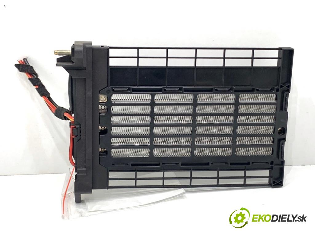 VW GOLF VII Kombi 2015 110 kW 2.0 TDI 1968 topné těleso radiátor topení elektrická 5Q0963235D (Radiátor topení)