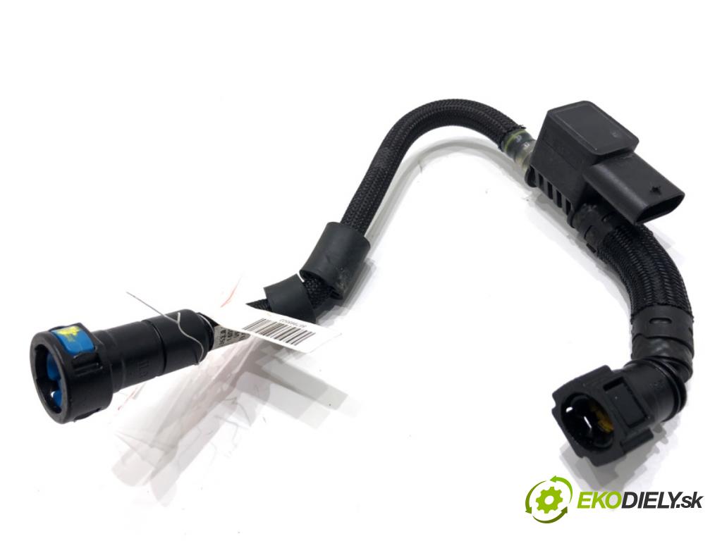 BMW G30 sedan 2022 140 kW 520 d xDrive 1995 trubka PALIVO: 8579955