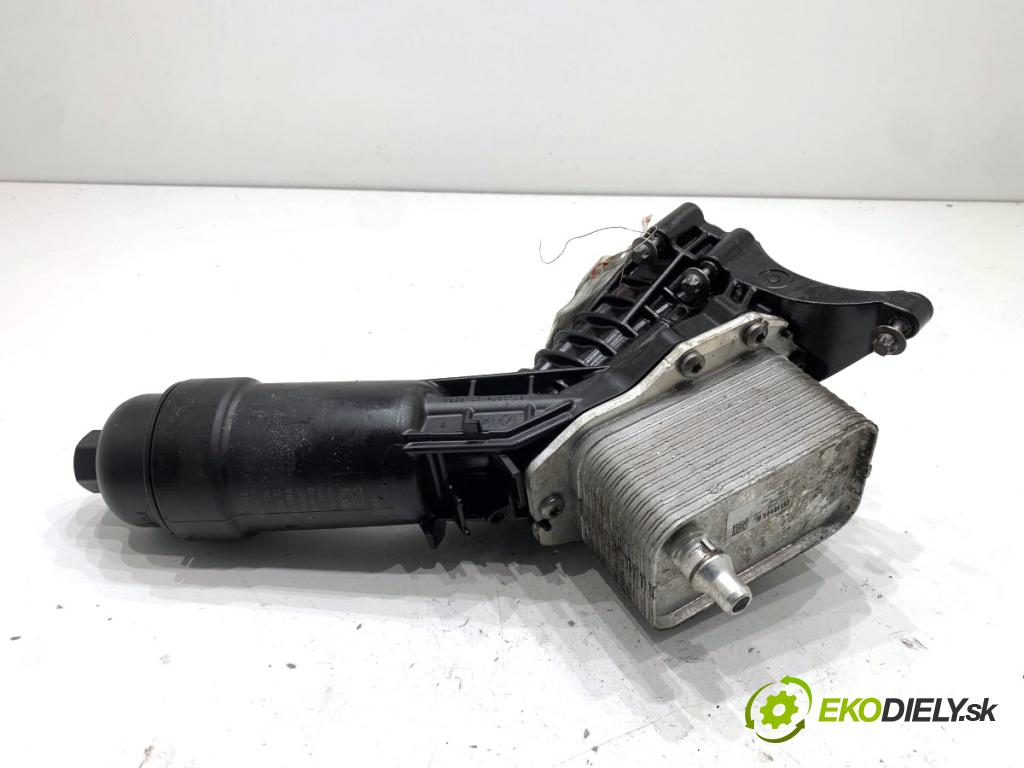 BMW G30 sedan 2022 140 kW 520 d xDrive 1995 obal filtra oleje CHLADIČ: 8580417