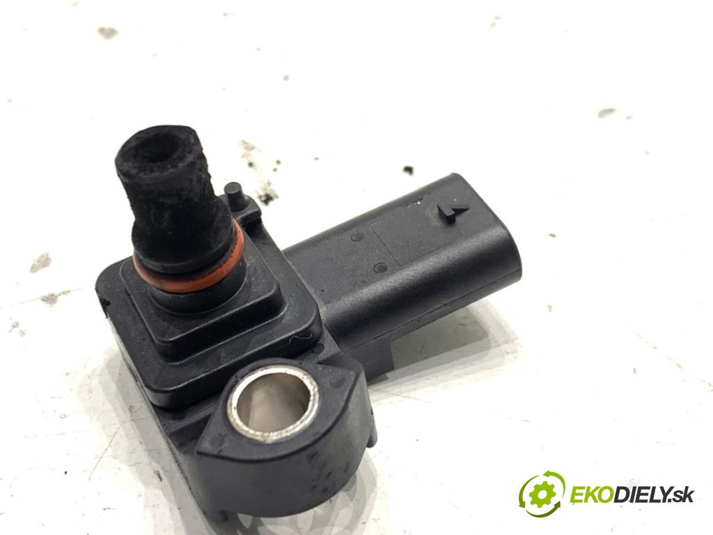 BMW G30 sedan 2022 140 kW 520 d xDrive 1995 MAP senzor 8637896 (Snímač ostatní)