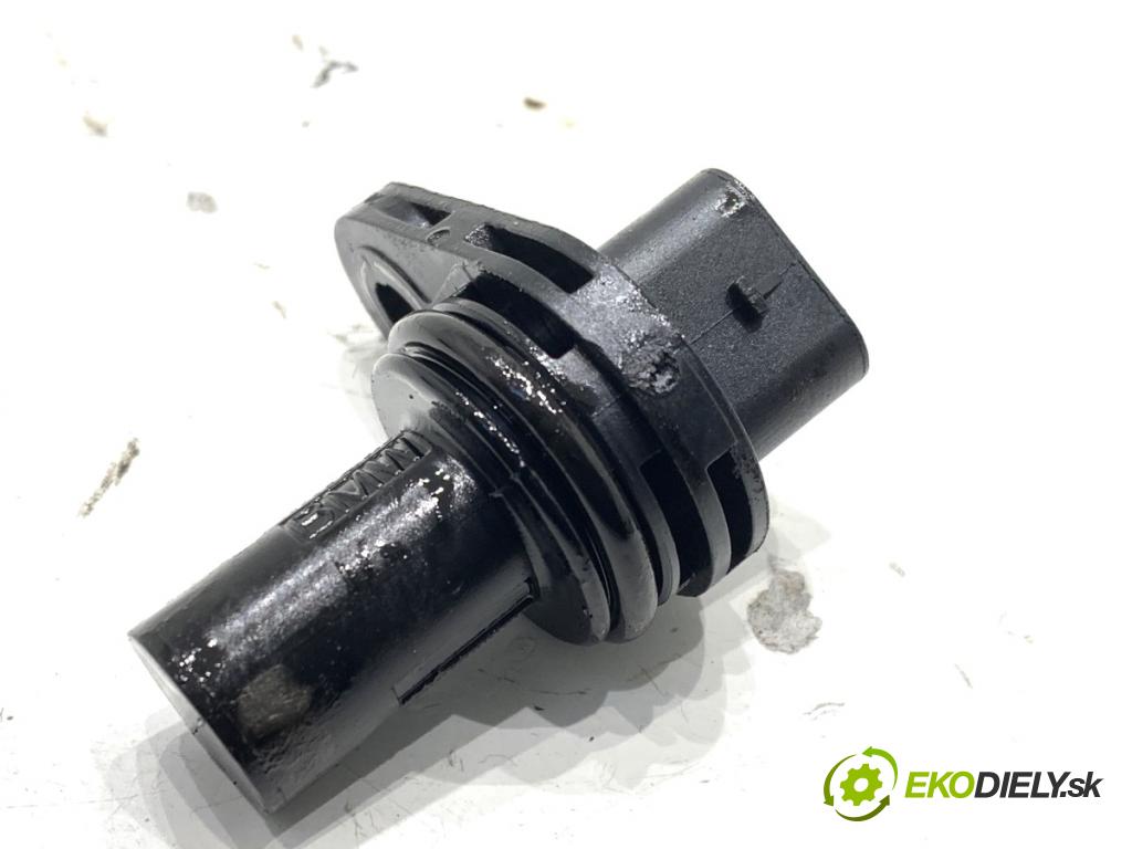 BMW G30 sedan 2022 140 kW 520 d xDrive 1995 snímač pozice vačkového hřídele 7633958 (Snímač polohy klikového hřídele)