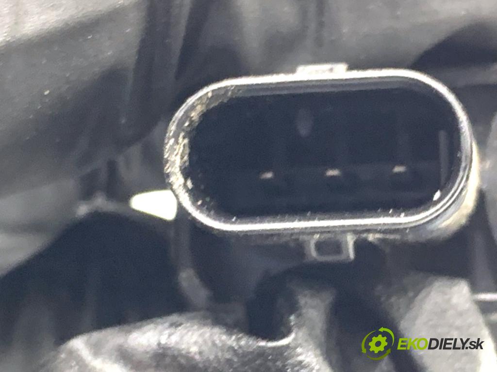 BMW G30 sedan 2022 140 kW 520 d xDrive 1995 snímač pozice hřídele klikového 7806782 (Snímač polohy klikového hřídele)