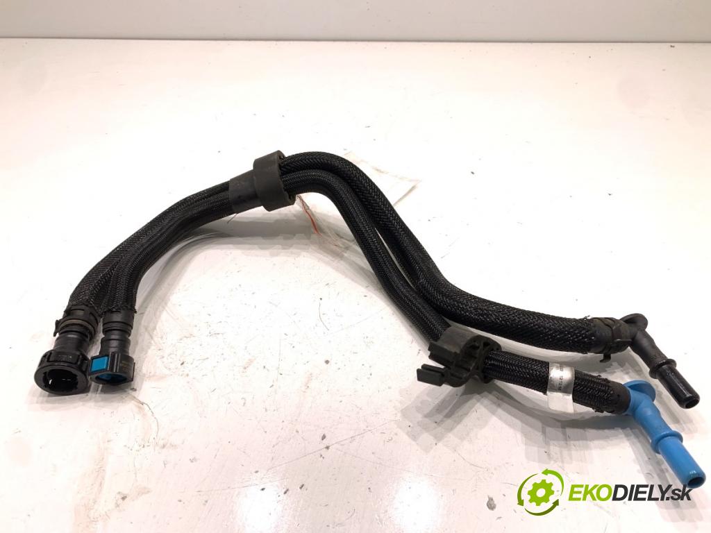 BMW G30 sedan 2022 140 kW 520 d xDrive 1995 trubka PALIVO: 