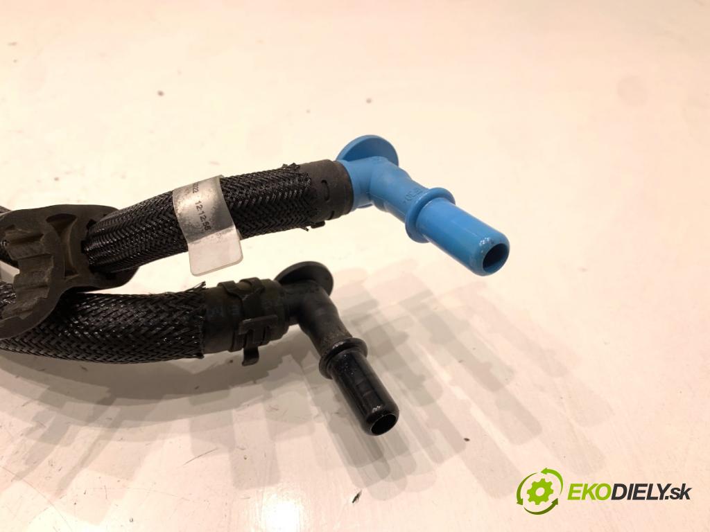 BMW G30 sedan 2022 140 kW 520 d xDrive 1995 trubka PALIVO: