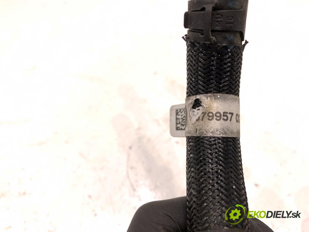 BMW G30 sedan 2022 140 kW 520 d xDrive 1995 trubka PALIVO: