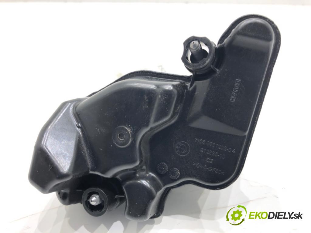 BMW G30 sedan 2022 140 kW 520 d xDrive 1995 BATÉRIA tlaku 8581292