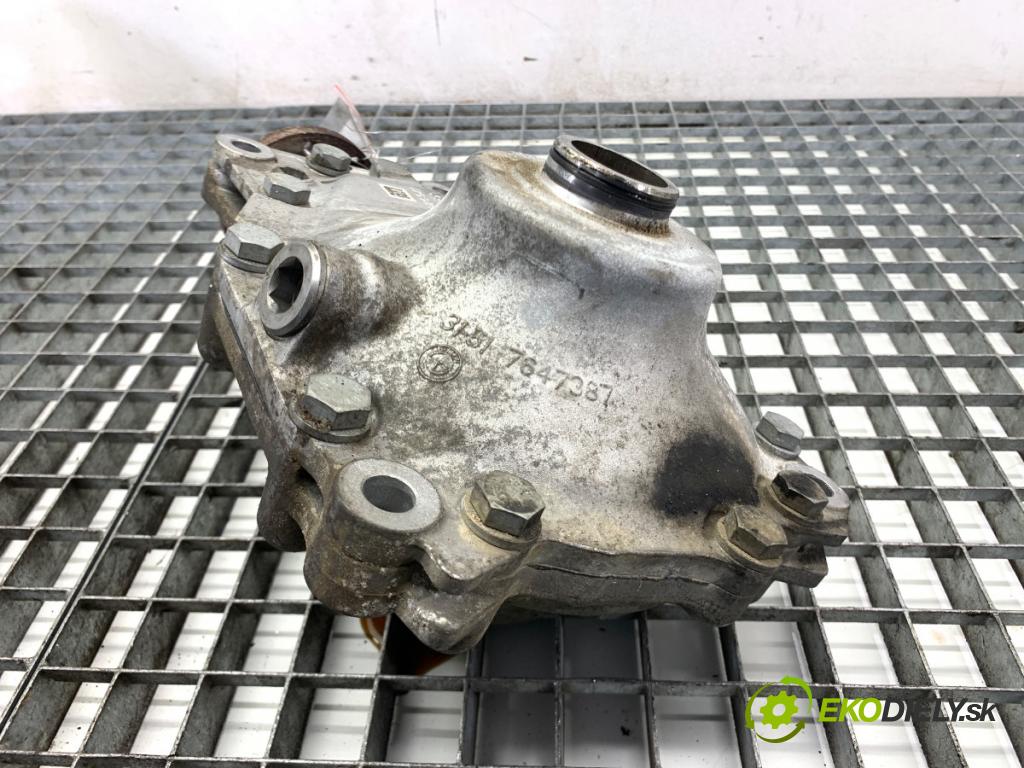 BMW G30 sedan 2022 140 kW 520 d xDrive 1995 Most diferenciál přední část 7647386