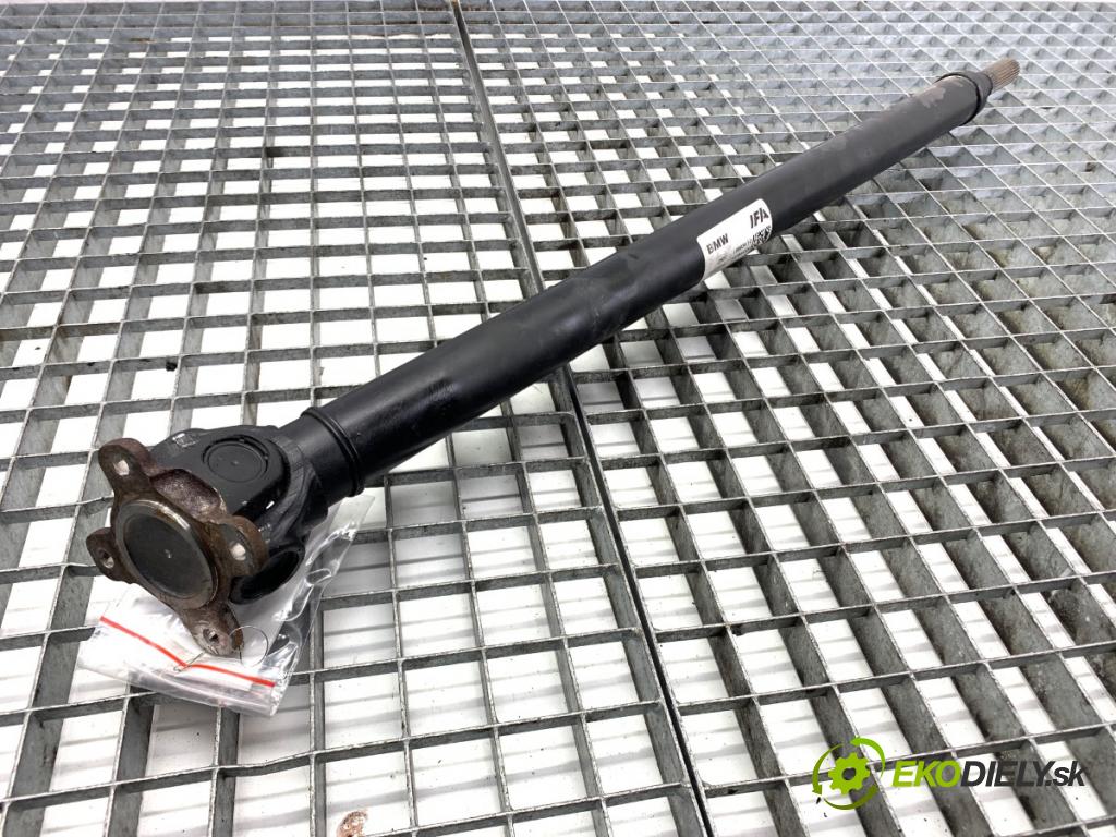 BMW G30 sedan 2022 140 kW 520 d xDrive 1995 Kardaň, hriadeľ hnací predný 9452673