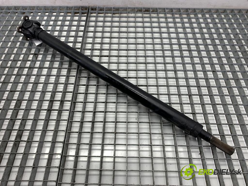 BMW G30 sedan 2022 140 kW 520 d xDrive 1995 Kardaň, hriadeľ hnací predný 9452673