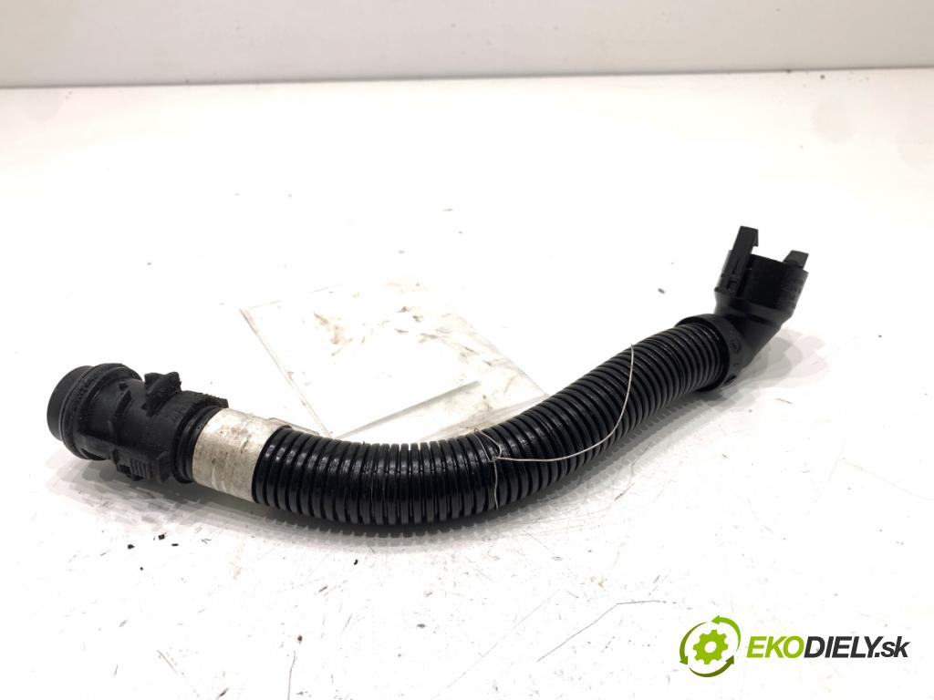 BMW G30 sedan 2022 140 kW 520 d xDrive 1995 trubka výparníky 8580252