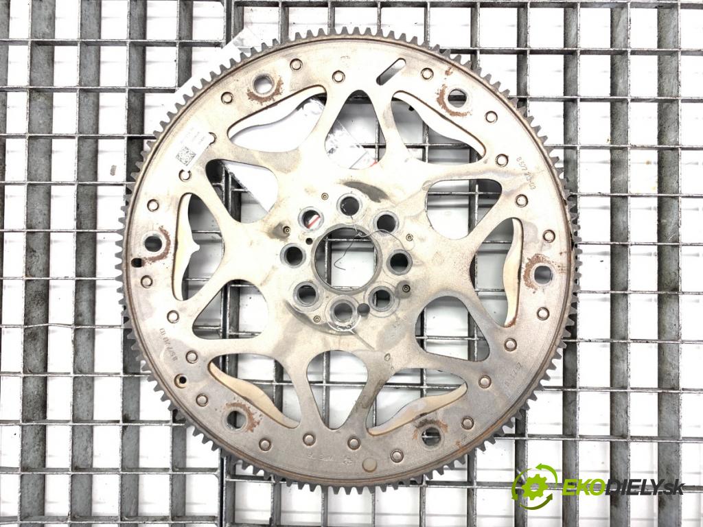 BMW G30 sedan 2022 140 kW 520 d xDrive 1995 koleso zotrvačníkové 8577213 (Zotrvačník)