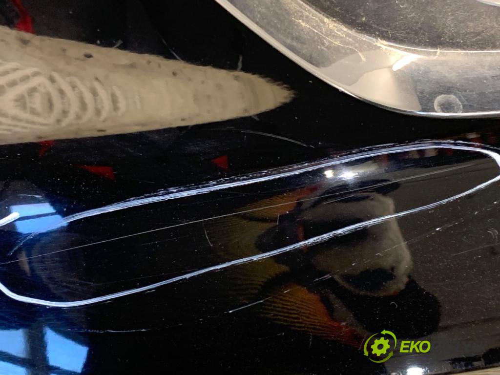 AUDI A5 F5 coupe 2017 140 kW 2.0 TDI 1968 nárazník zadní část LY9B (Klika dveří ostatní)