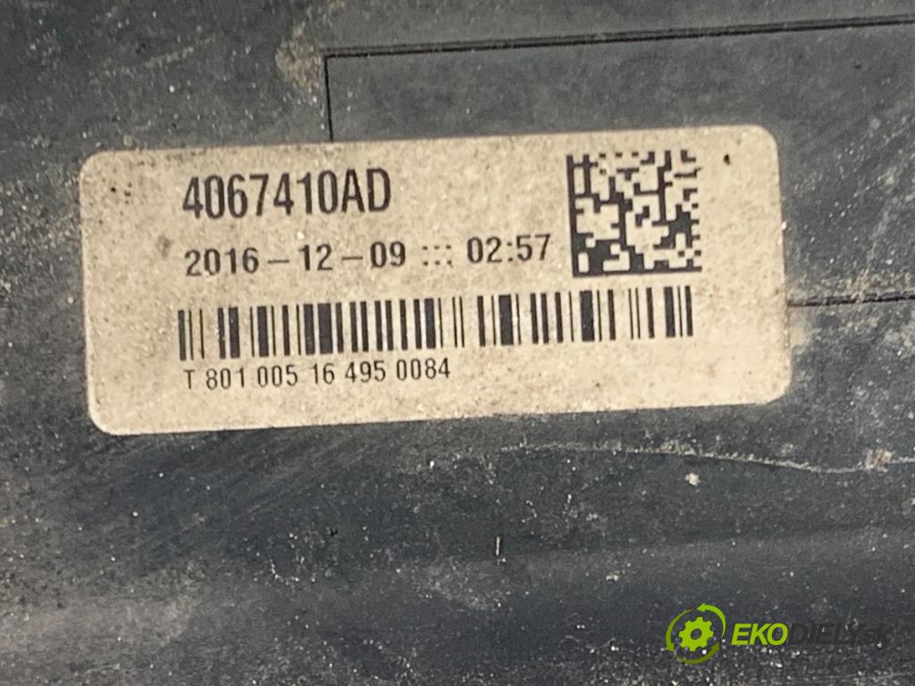 AUDI A5 F5 coupe 2017 140 kW 2.0 TDI 1968 Nádržka SCR: 8W0131878AL
