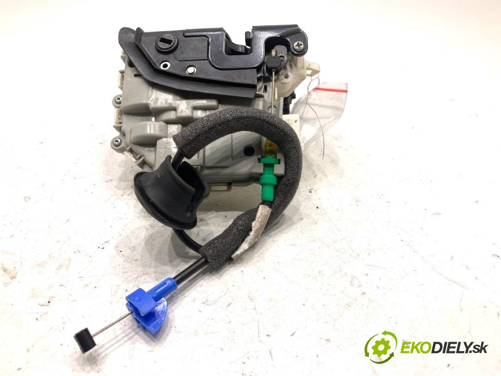 AUDI A5 F5 coupe 2017 140 kW 2.0 TDI 1968 zámok Dvere pravy zad 8X0839016C