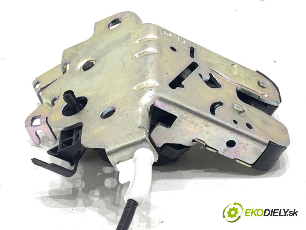 AUDI A5 F5 coupe 2017 140 kW 2.0 TDI 1968 zámok dverí zad 4M0827506D