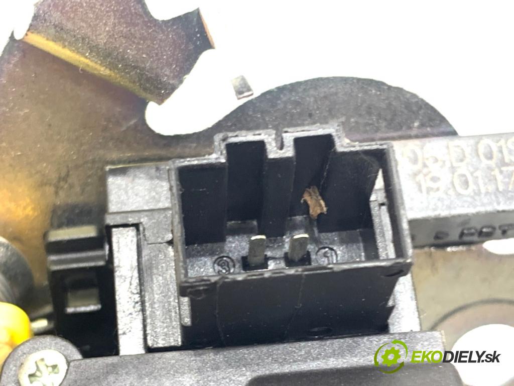 AUDI A5 F5 coupe 2017 140 kW 2.0 TDI 1968 zámok dverí zad 4M0827506D