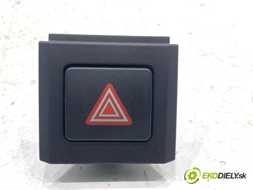 AUDI A5 F5 coupe 2017 140 kW 2.0 TDI 1968 spínač světel nouzových  (Páčky pod volantem)