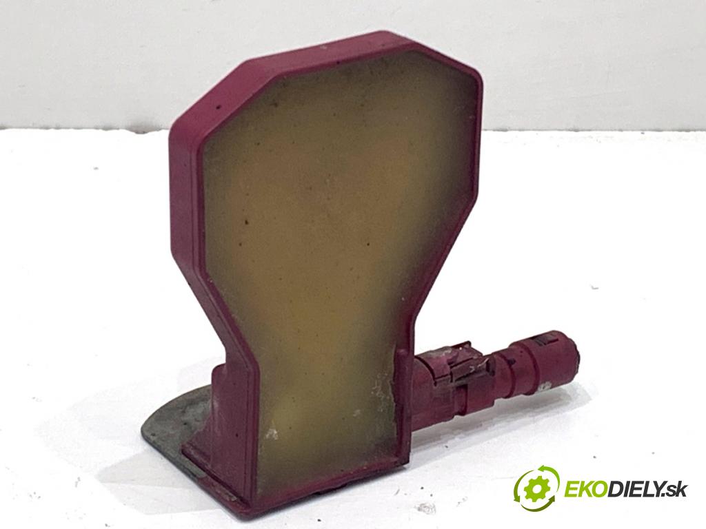 AUDI A5 F5 coupe 2017 140 kW 2.0 TDI 1968 Zosilňovač Antenní: 4M0035507 (Zosilňovač)