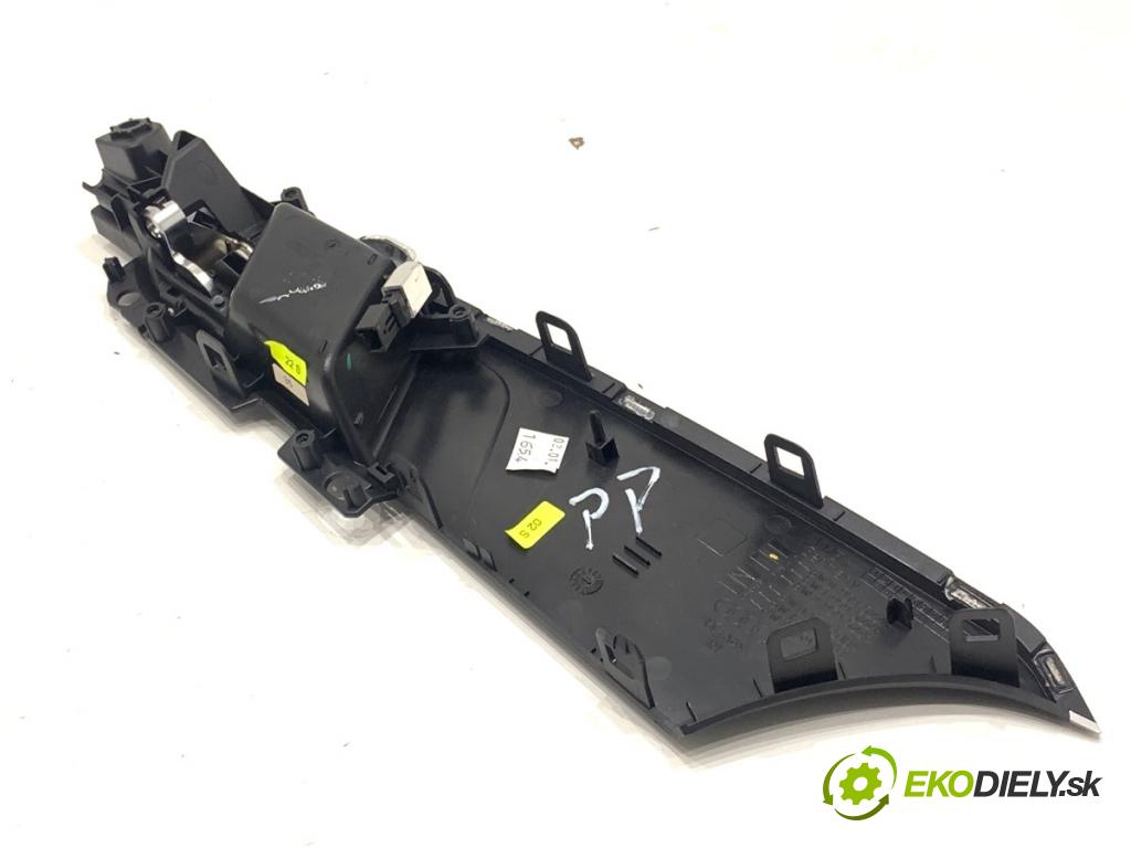 AUDI A5 F5 coupe 2017 140 kW 2.0 TDI 1968 Kľučka vnútorná pravy predný 8W0839020A