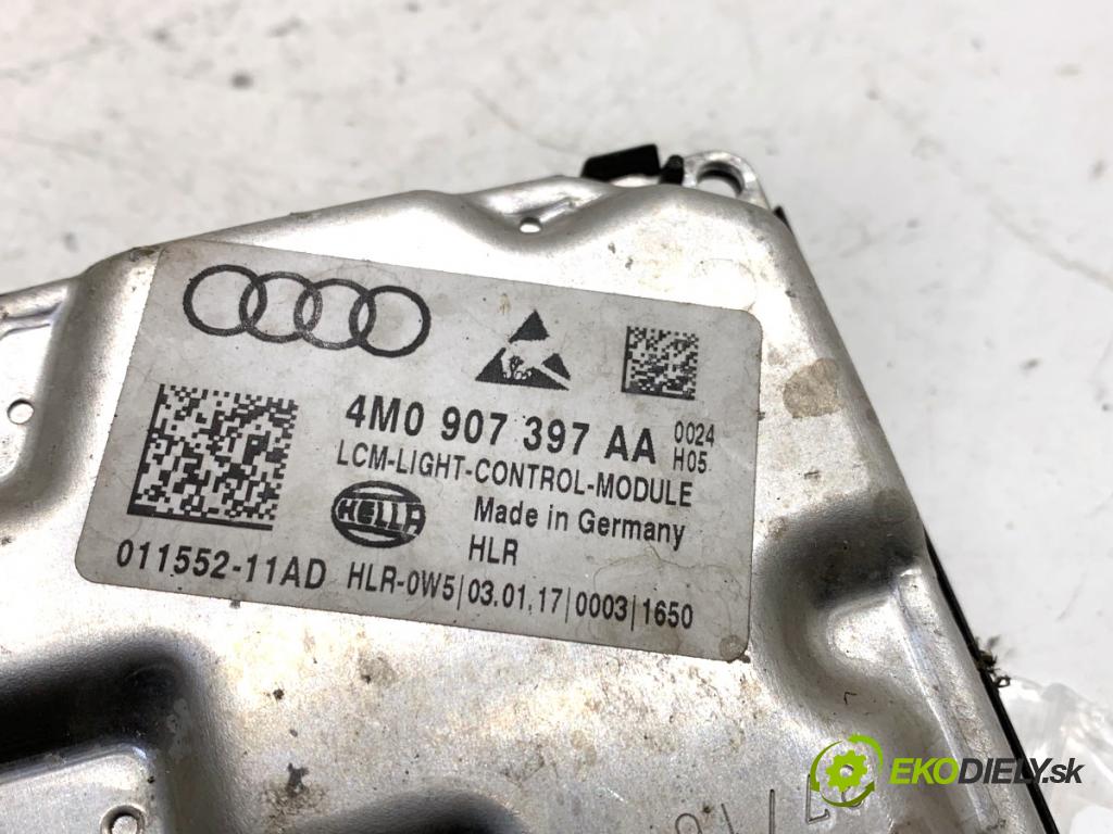 AUDI A5 F5 coupe 2017 140 kW 2.0 TDI 1968 Menič XENON 4M0907397AA (Riadiaca jednotka xenónu)