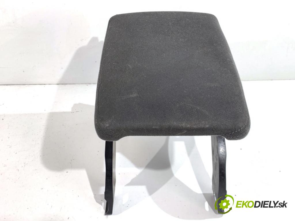 AUDI A5 F5 coupe 2017 140 kW 2.0 TDI 1968 loketní opěrka 8W0864283 (Loketní opěrka)