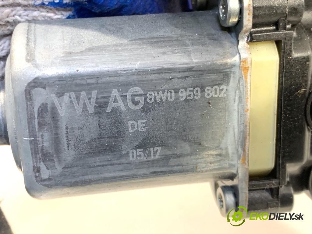 AUDI A5 F5 coupe 2017 140 kW 2.0 TDI 1968 Mechanizmus okna pravy zad 8W8839462 8W0959802