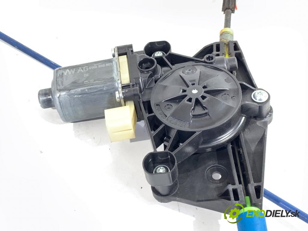 AUDI A5 F5 coupe 2017 140 kW 2.0 TDI 1968 Mechanizmus okna pravy predný 8W8837462 8W0959801