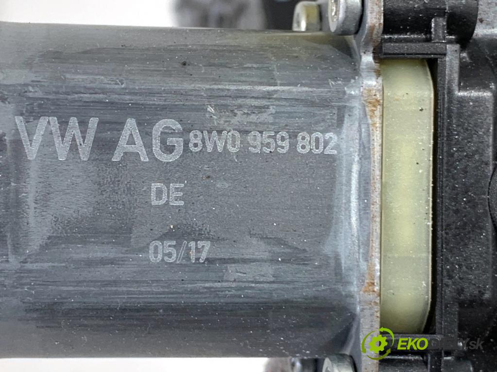 AUDI A5 F5 coupe 2017 140 kW 2.0 TDI 1968 Mechanizmus okna ľavy predný 8W8837461 8W0959802