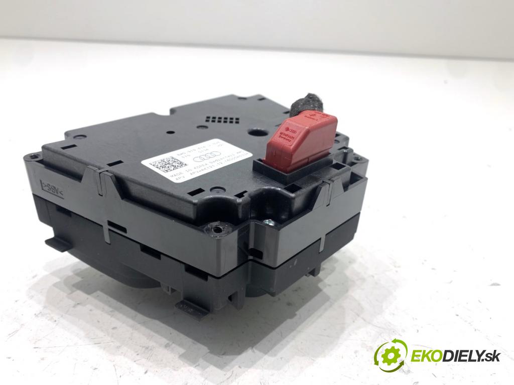 AUDI A5 F5 coupe 2017 140 kW 2.0 TDI 1968 Panel ovládania navigácie 8W0919614J