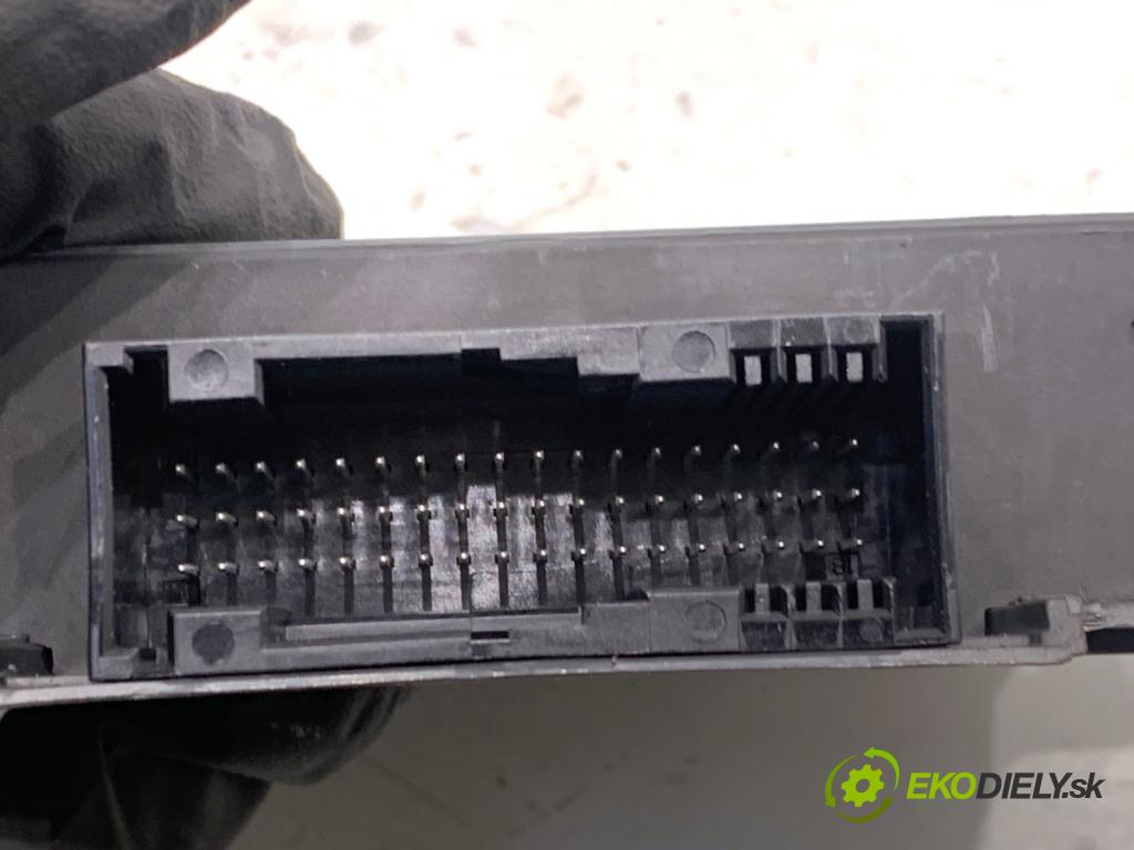 AUDI A5 F5 coupe 2017 140 kW 2.0 TDI 1968 modul GATEWAY 4M1907468D