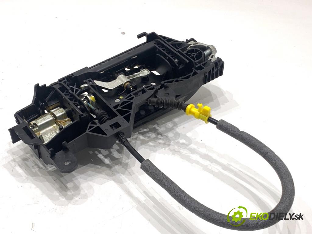 AUDI A5 F5 coupe 2017 140 kW 2.0 TDI 1968 Kľučka vonkajšia pravy zad 8W02837812A