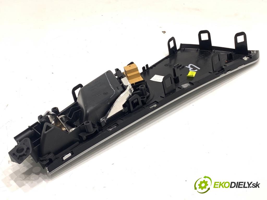 AUDI A5 F5 coupe 2017 140 kW 2.0 TDI 1968 Kľučka vnútorná ľavy predný 8W0837019A