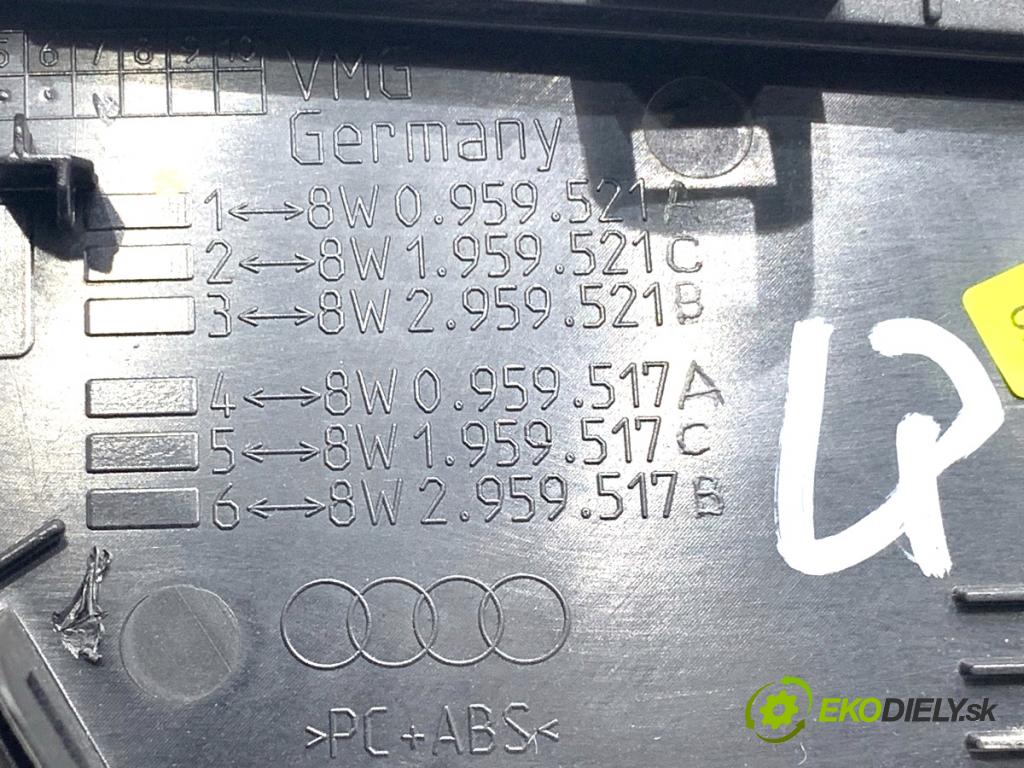 AUDI A5 F5 coupe 2017 140 kW 2.0 TDI 1968 Kľučka vnútorná ľavy predný 8W0837019A