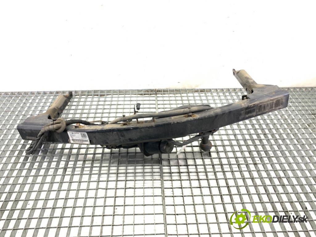 AUDI A5 F5 coupe 2017 140 kW 2.0 TDI 1968 Hák ťažné zariadenie 8W0800491M (Ťažné zariadenie)