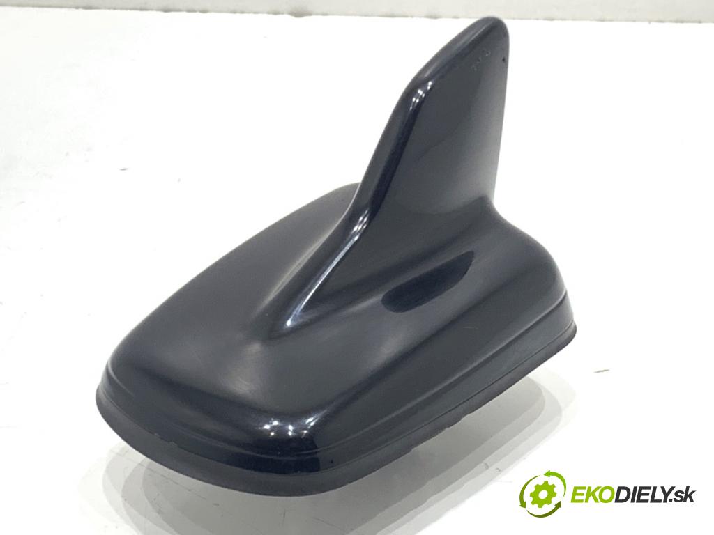 AUDI A5 F5 coupe 2017 140 kW 2.0 TDI 1968 ANTENA 4M0035503K