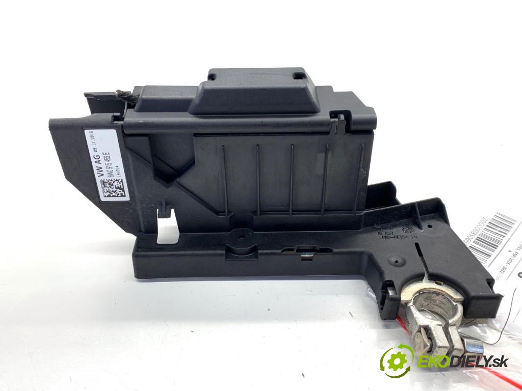 AUDI A5 F5 coupe 2017 140 kW 2.0 TDI 1968 svorka plus 8W0915459E